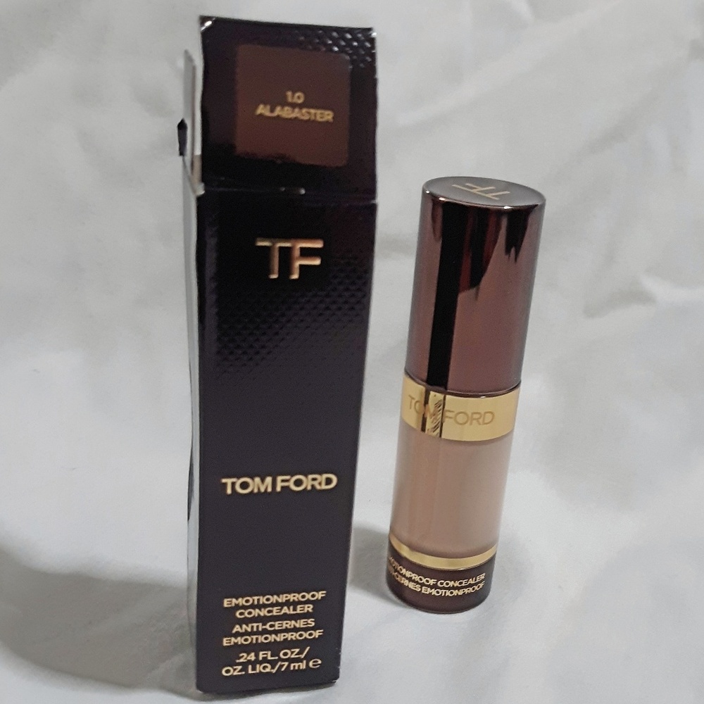 *NIB*Tom Ford Emotion-Proof Concealer	01 Alabaster